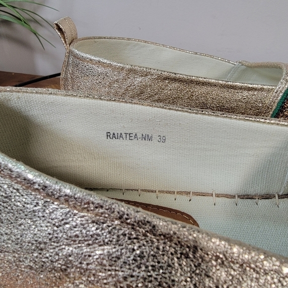 Patrizia by Spring Step Slip On Espadrilles Gold Metallic Colorful Flats Size 39 - Picture 16 of 17